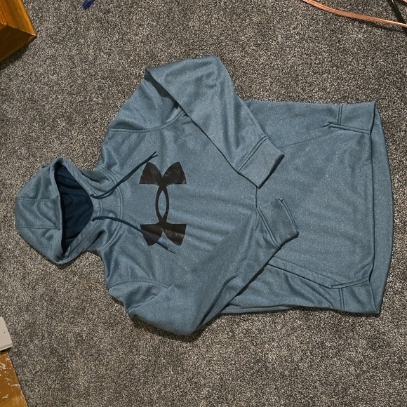 Under Armour Other - Under Armour hoodie